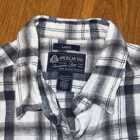 Men’s American Rag Flannel - Picture 2 of 6